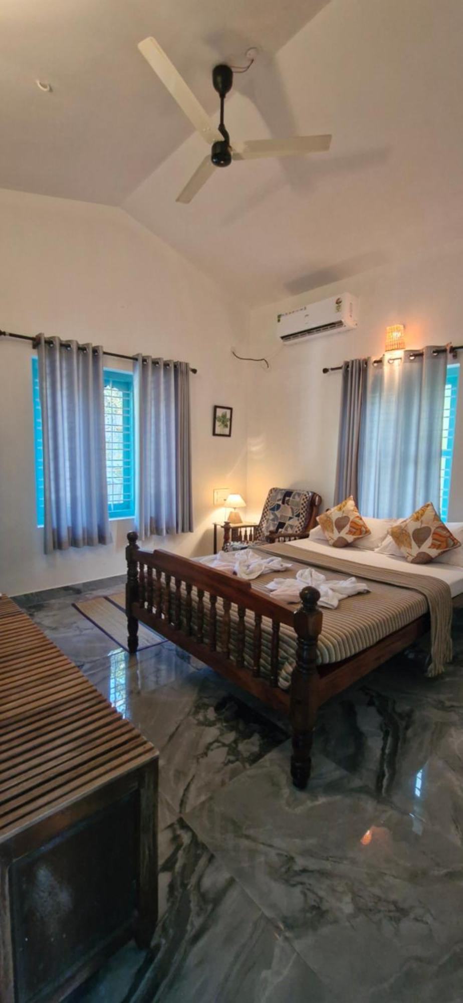 Blue Cove Villa วาร์คาลา ภายนอก รูปภาพ